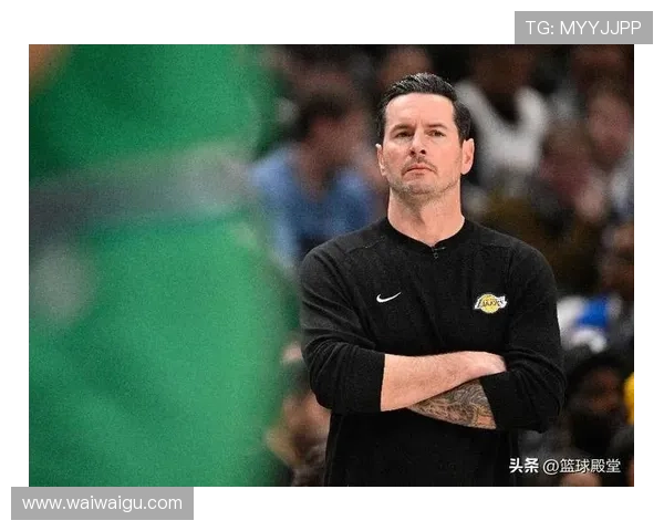 雷迪克批独行侠防守肯纳德詹姆斯如何利用