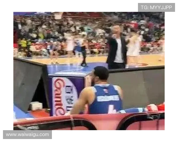 韦瑟斯庞天天闹情绪真累人